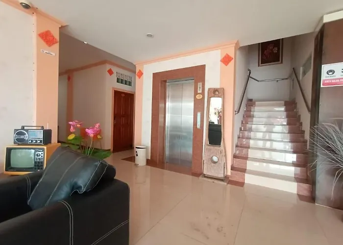 Oyo 90473 Gowin Kuta (Bali)